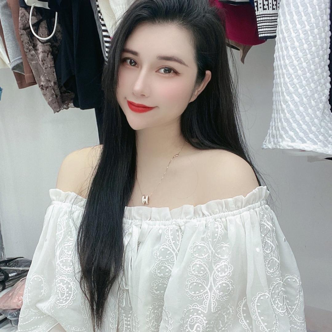 东莞市石龙静静家服装店