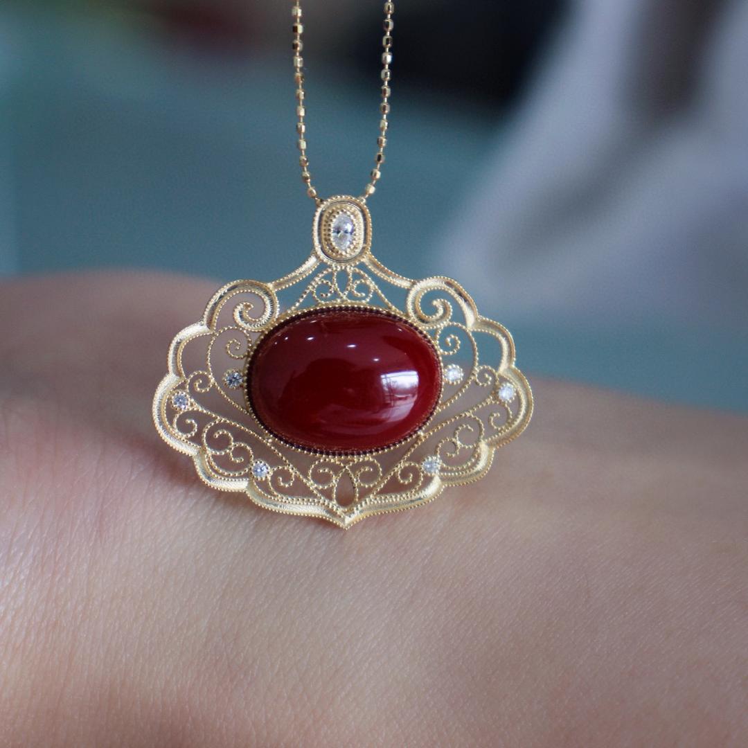 沙莫卡珊瑚珠宝