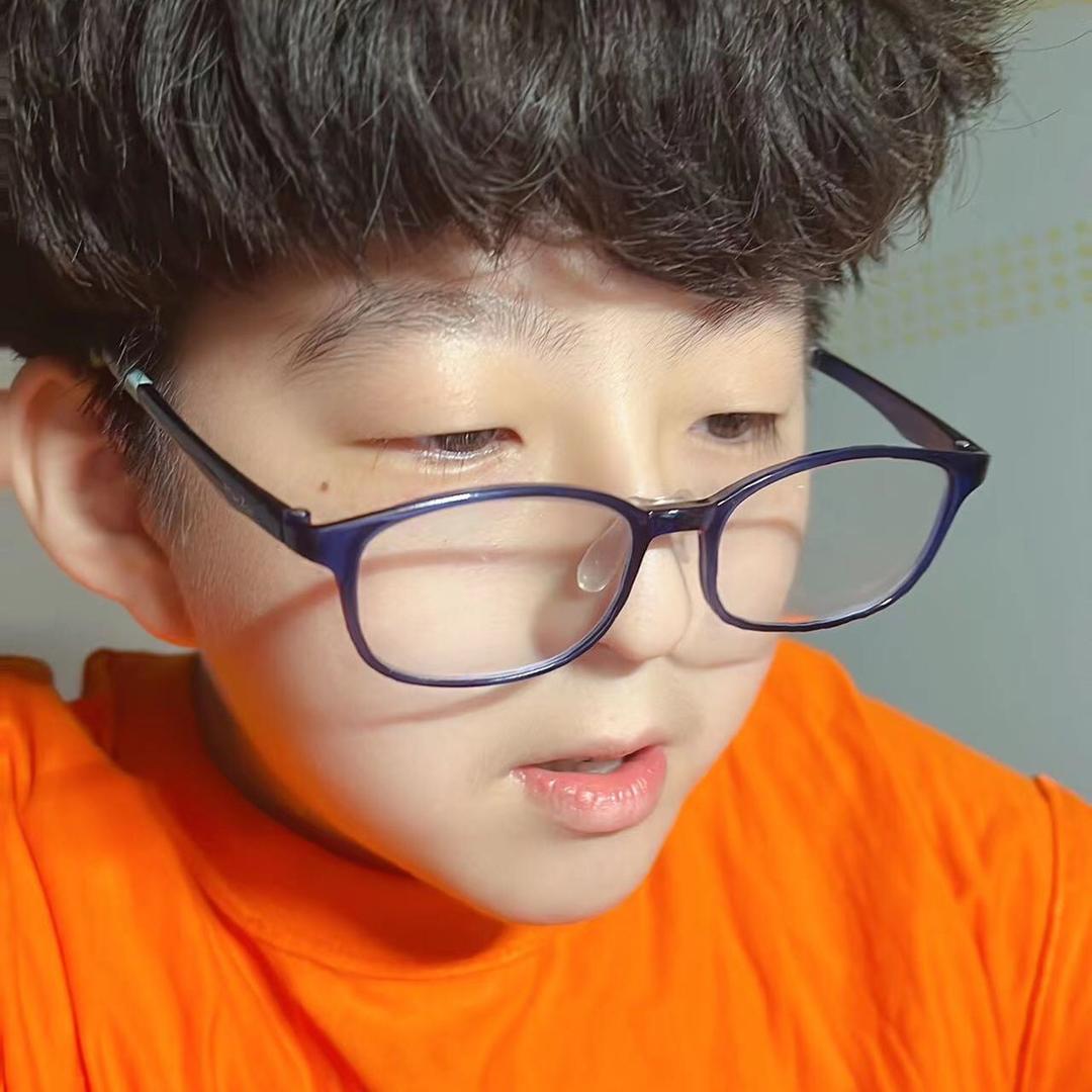 毛旭妈妈 （请勿连赞）