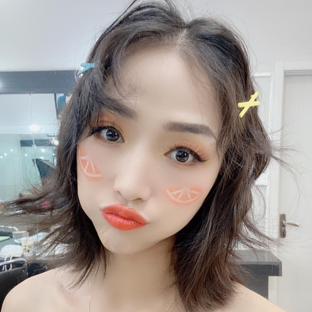 👑杨小姐私人定制美睫