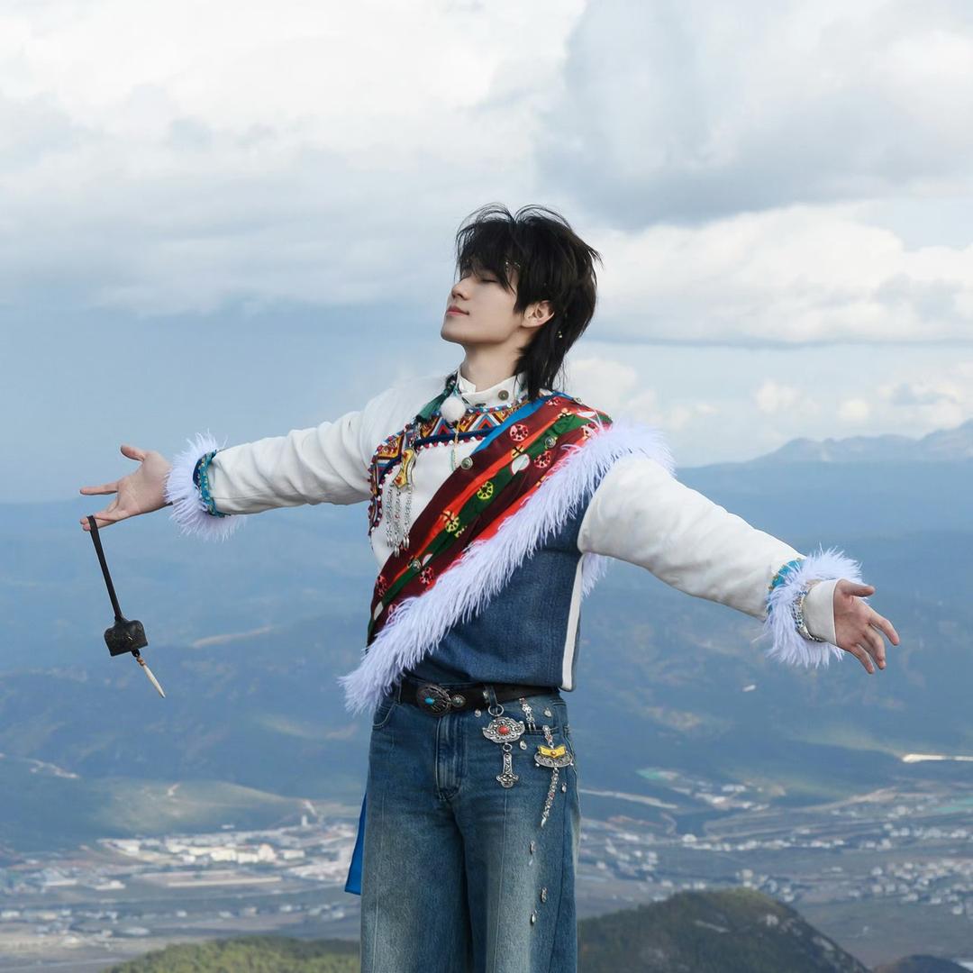 画画了仔仔💚.