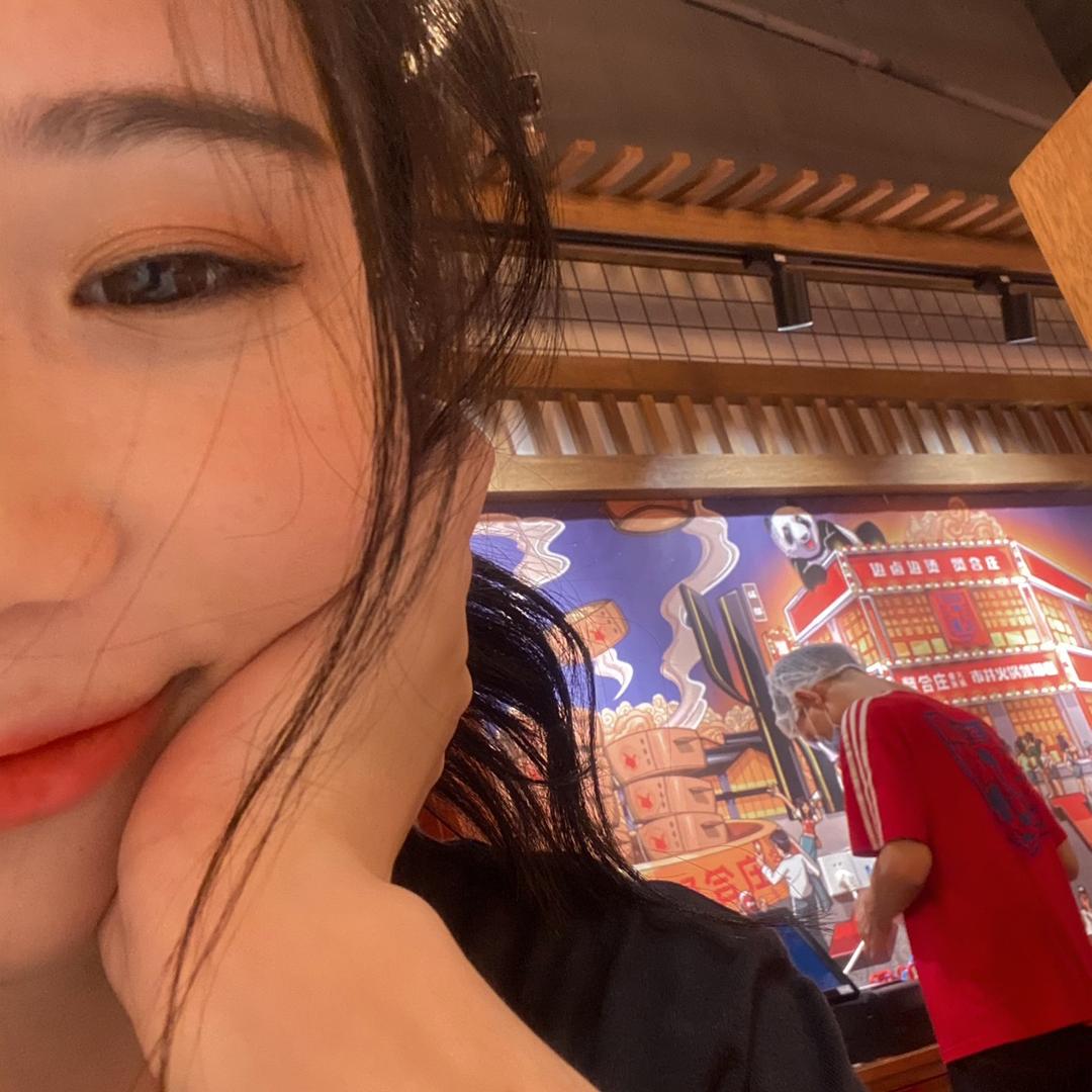 小小鑫头像