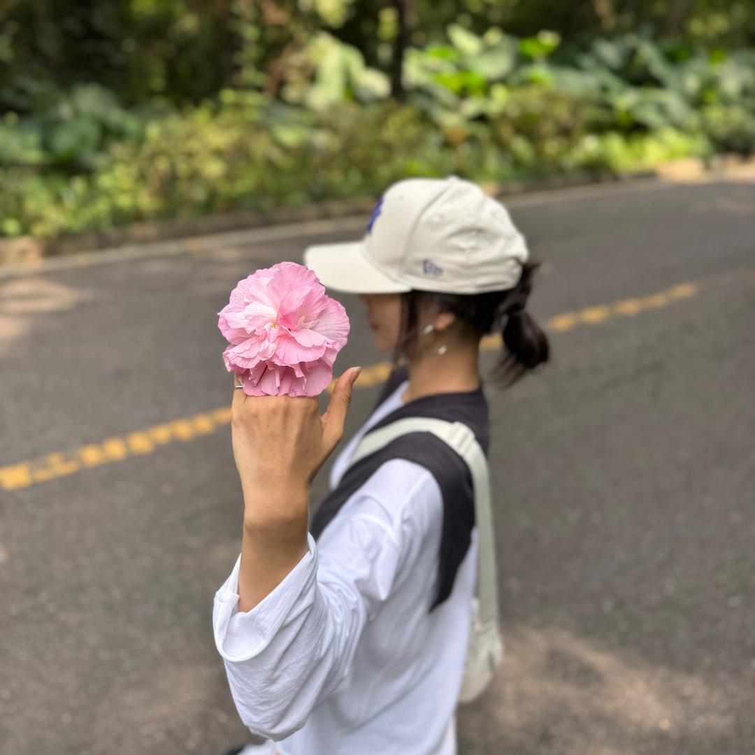 内田液压广州销售中心 徐婷