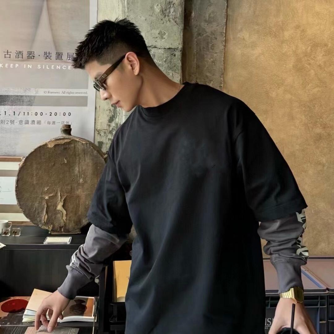 一个卖潮牌的（晓宇）
