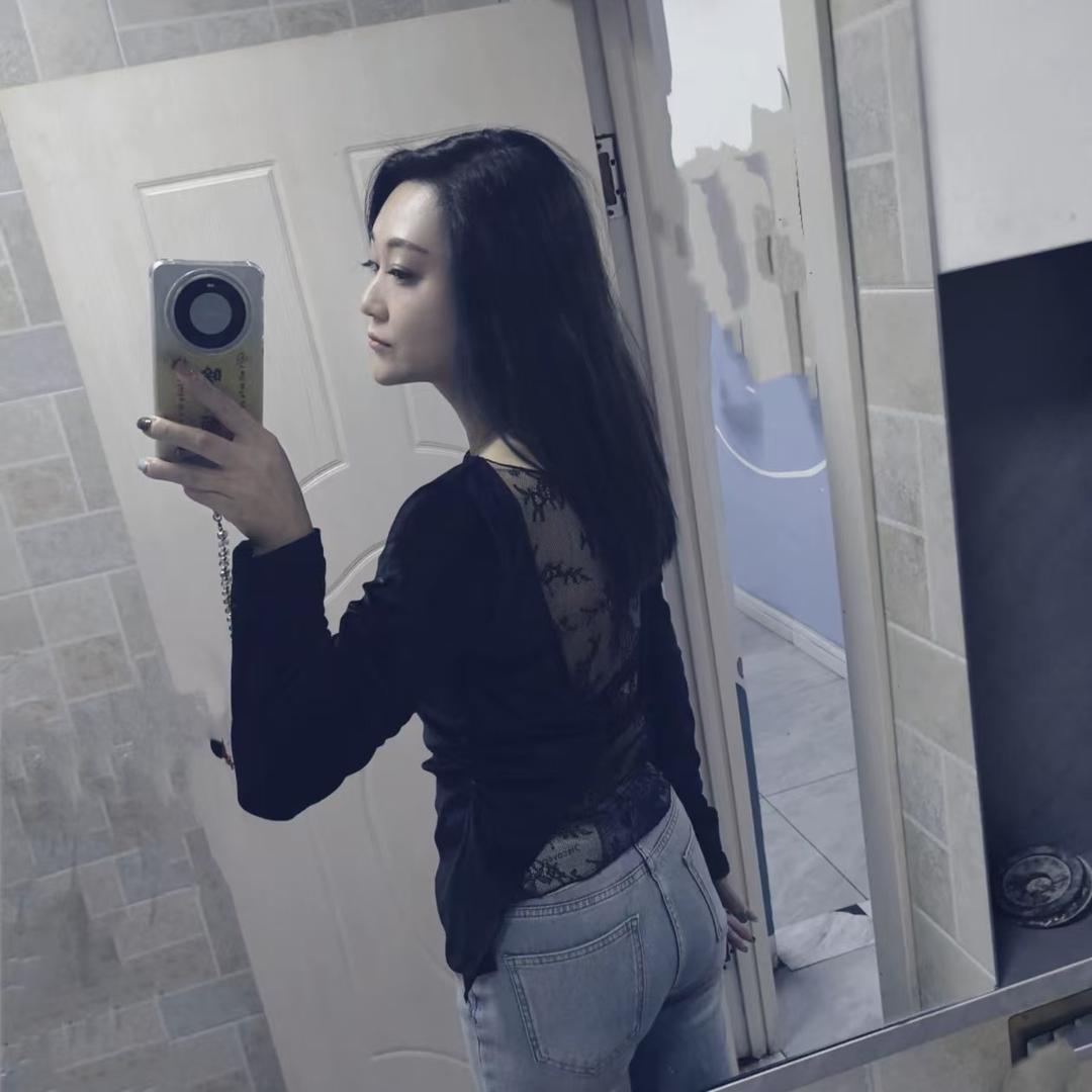 杨小欠