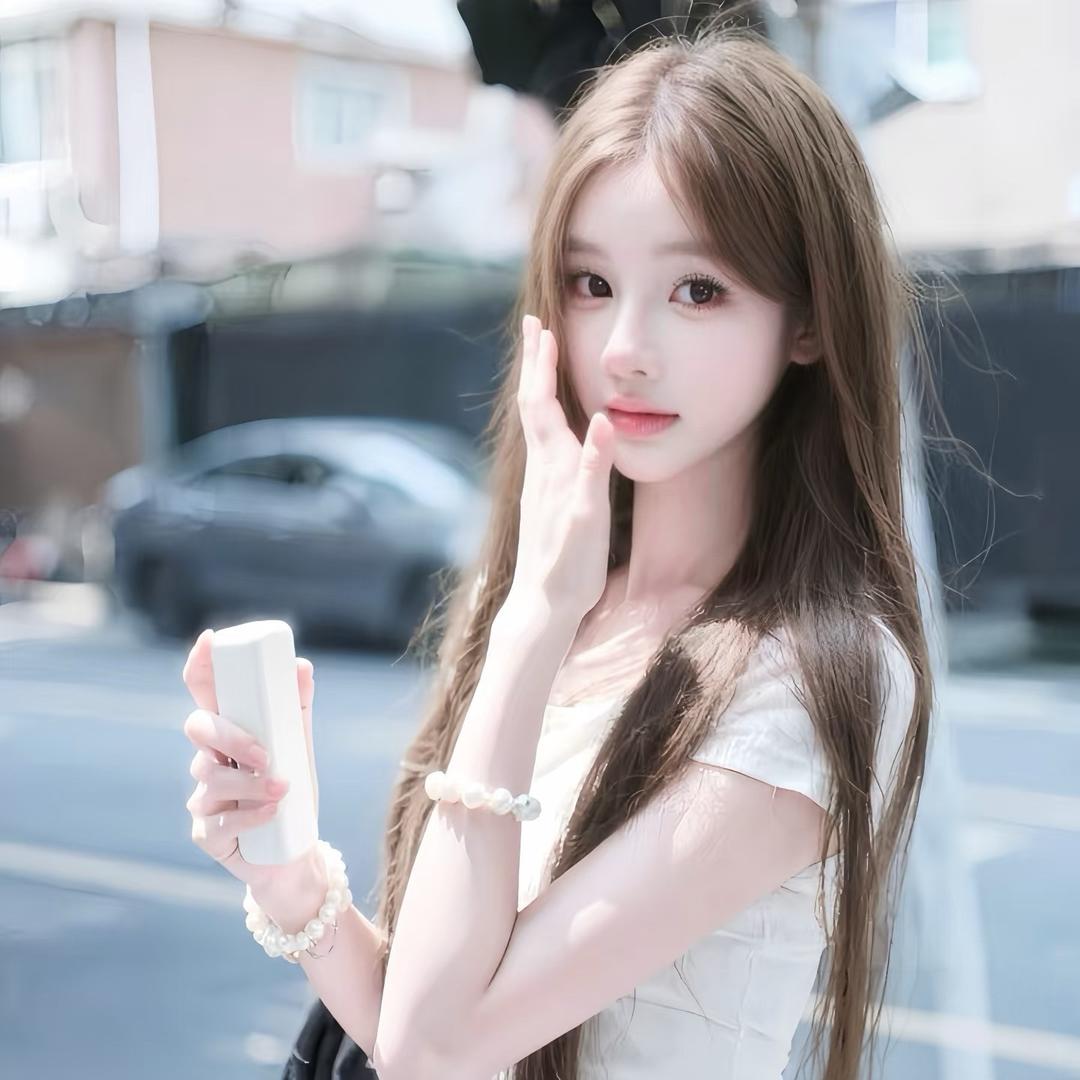 揽月入怀