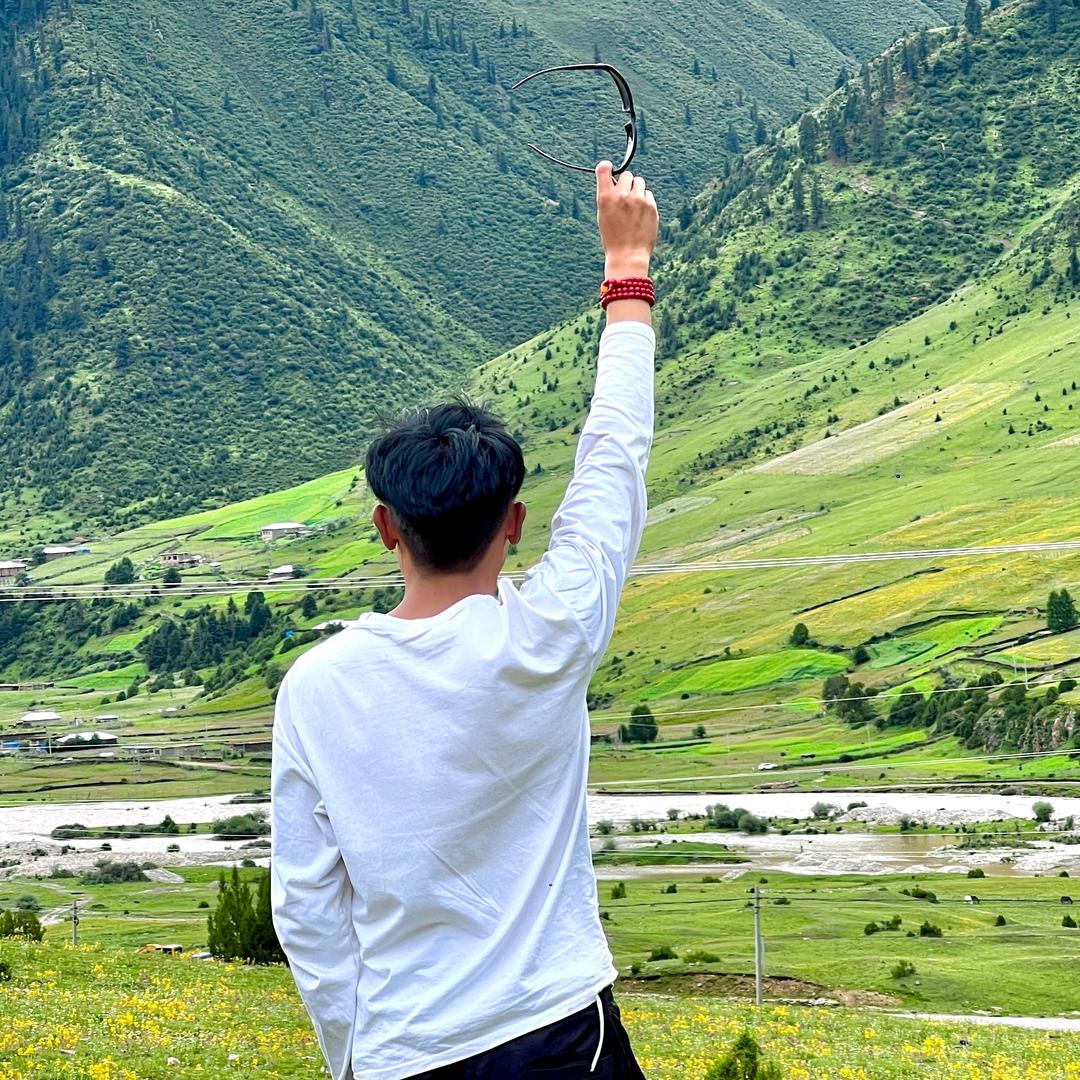 ༼  Luozhujiangcun ༽