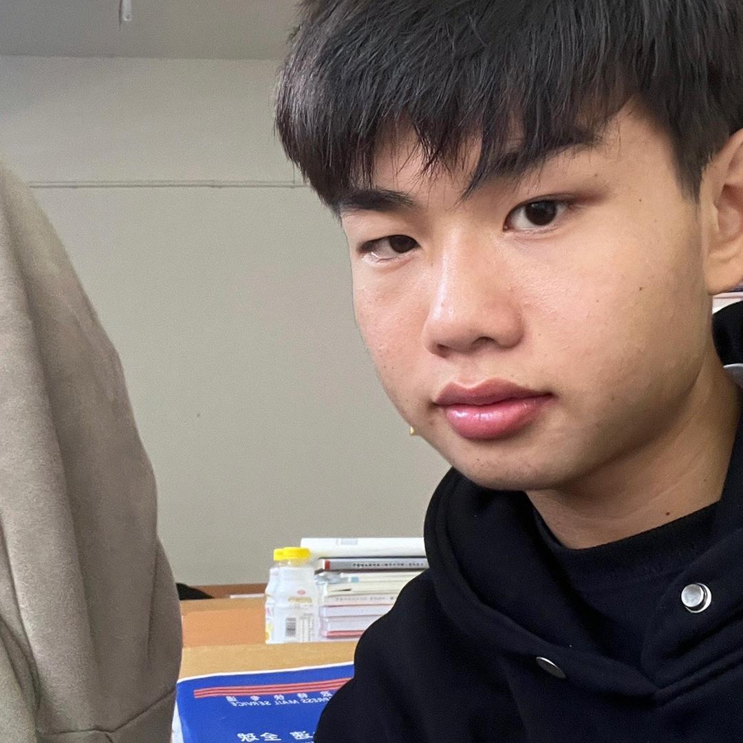 水果男孩