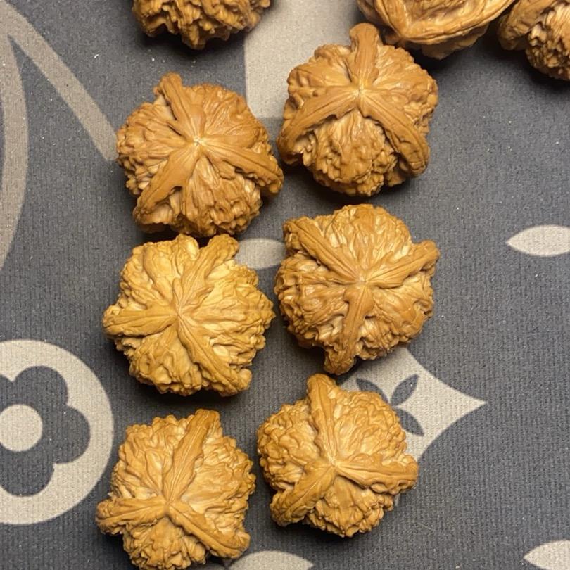 核核文玩核桃