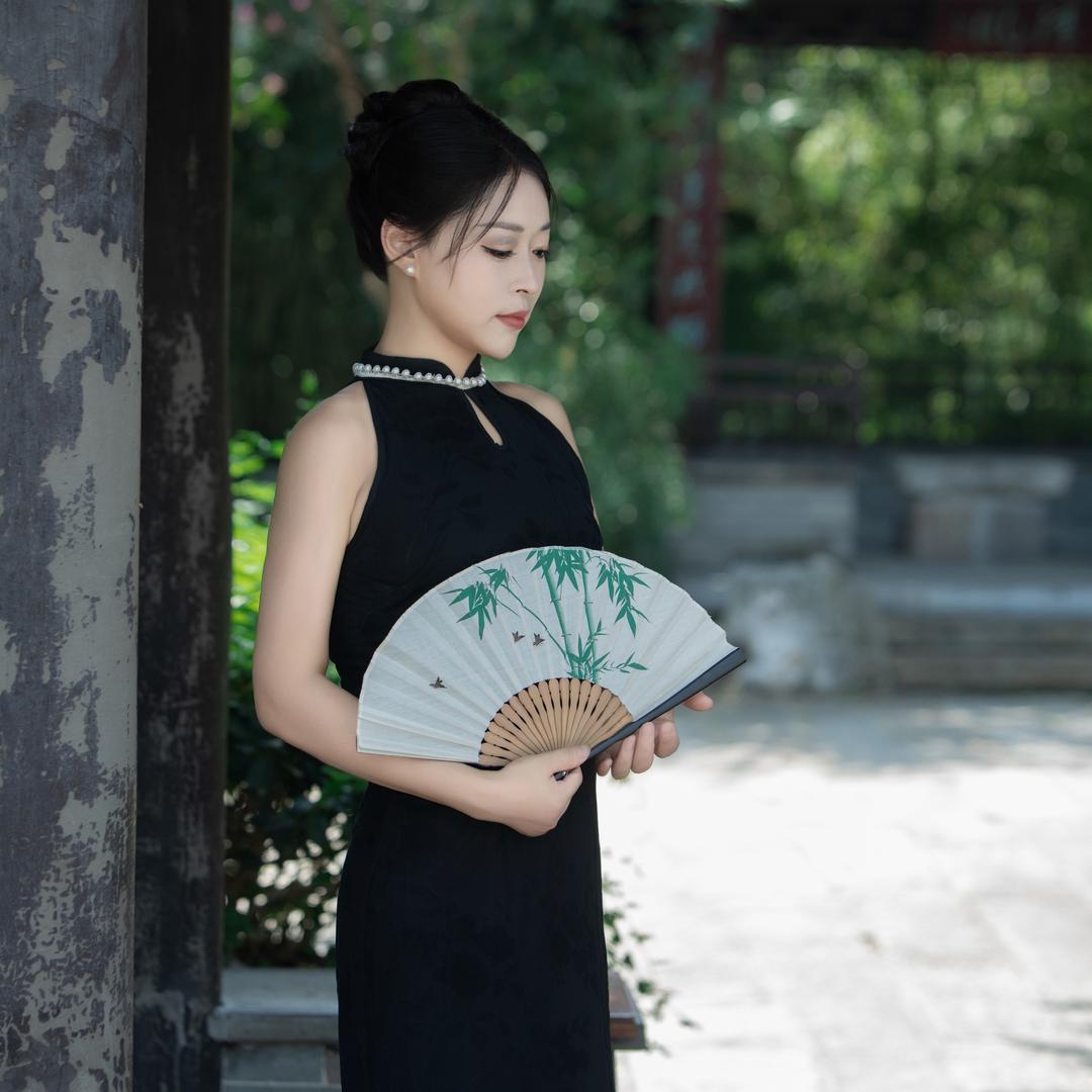 美业Ella~爱拉