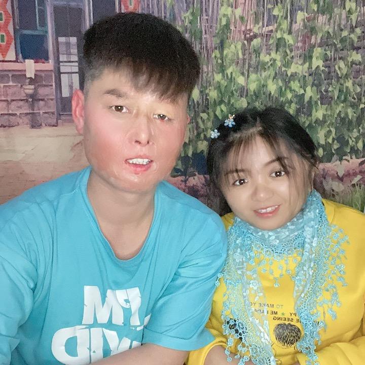 追梦的小林夫妇