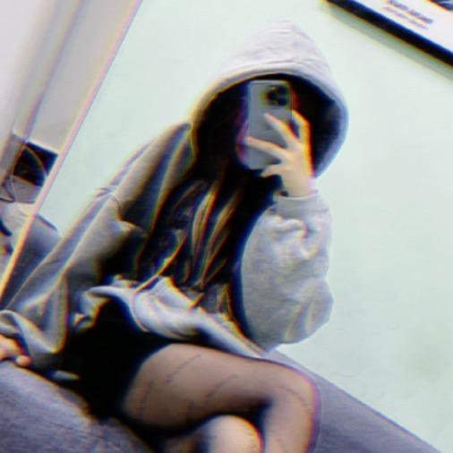 Yy.👧🏼