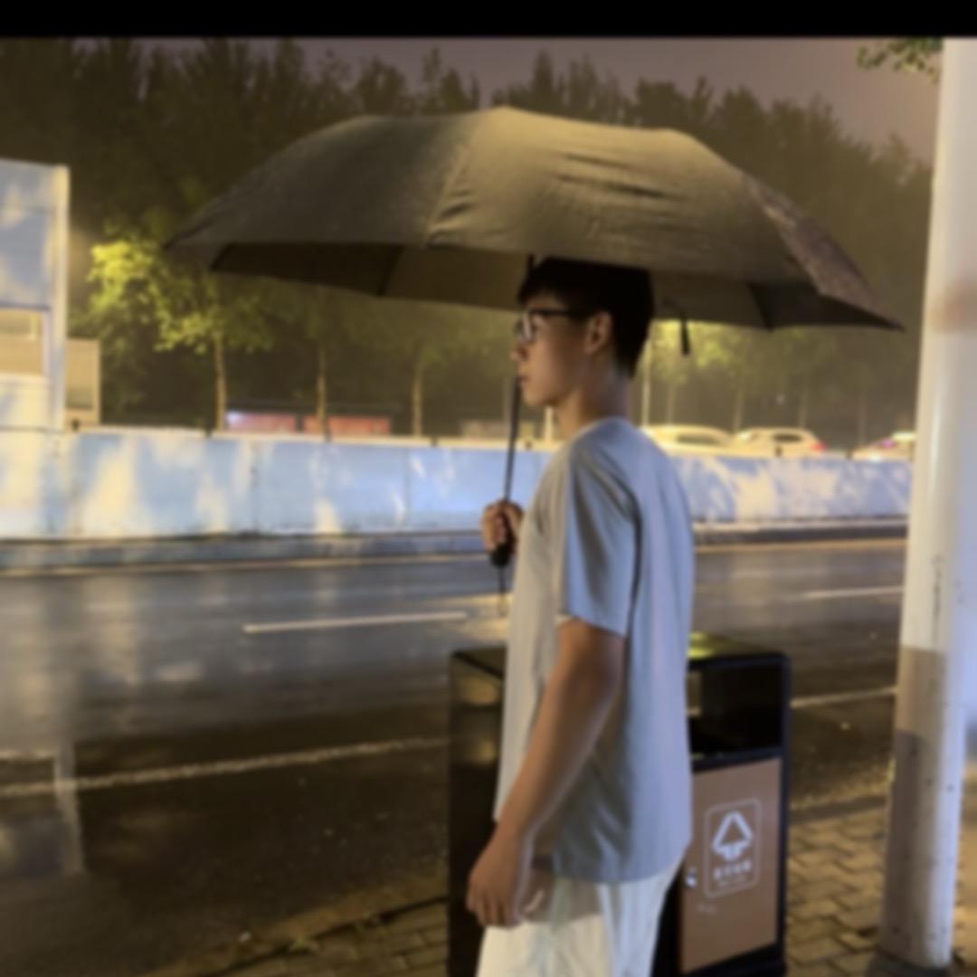 @侯智涵