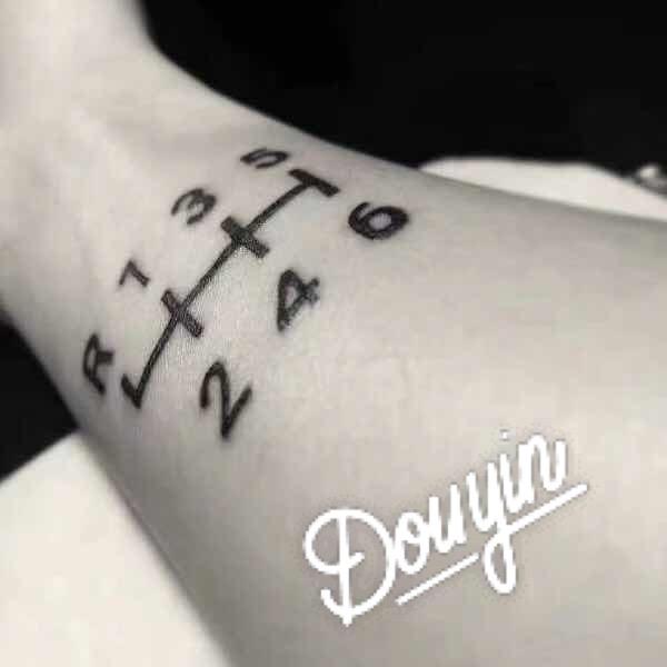 🕶一只MT🚗🏍