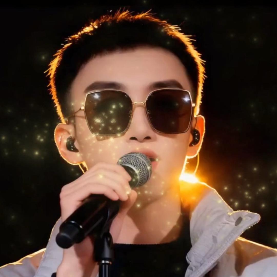 ꕥ᭄水中月✾࿐