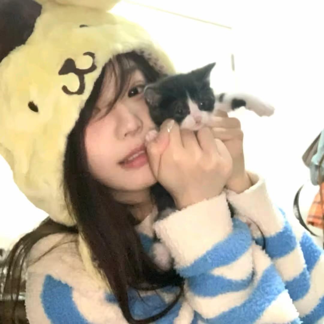 想吃鲫鱼亚^