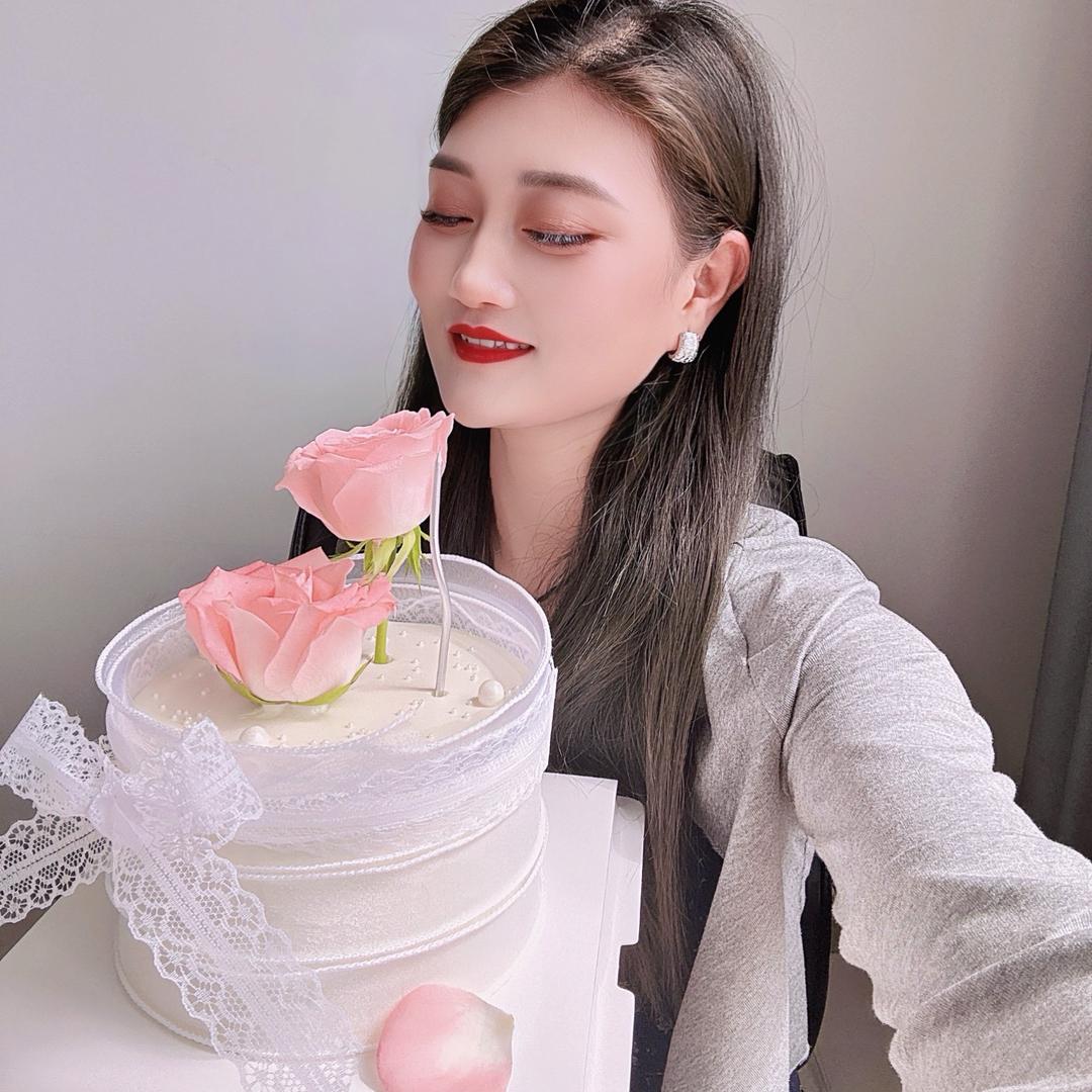 能能同学😘