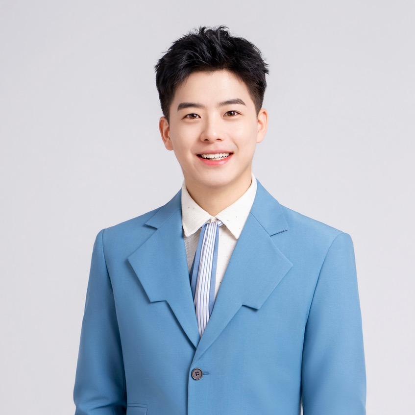 宇鑫儿、