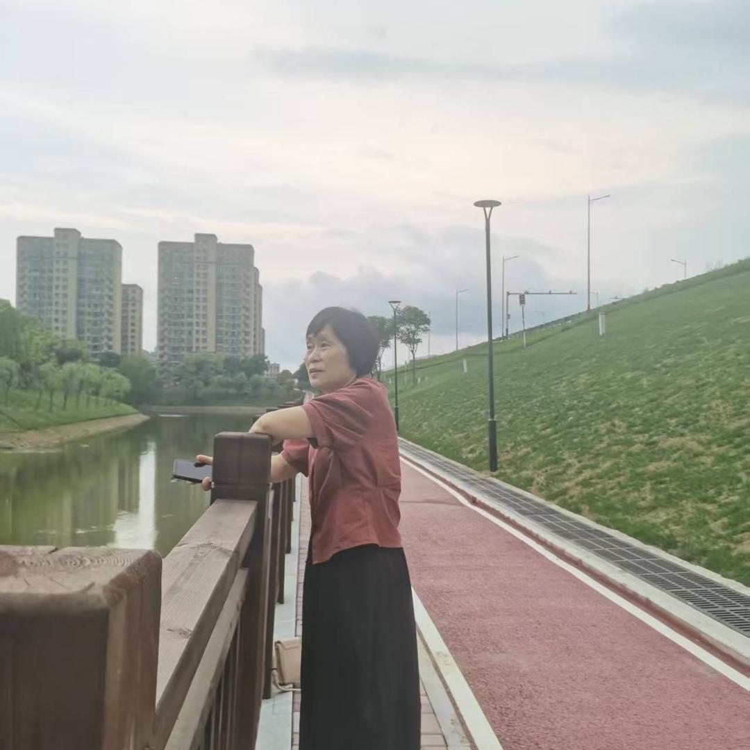 济卫大药房尧舜店朱正彤