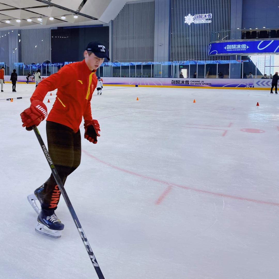 Alex🎵🏒️