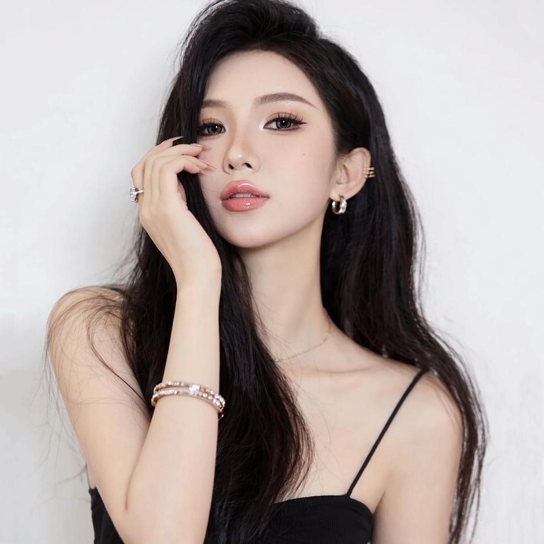 梁琪sana