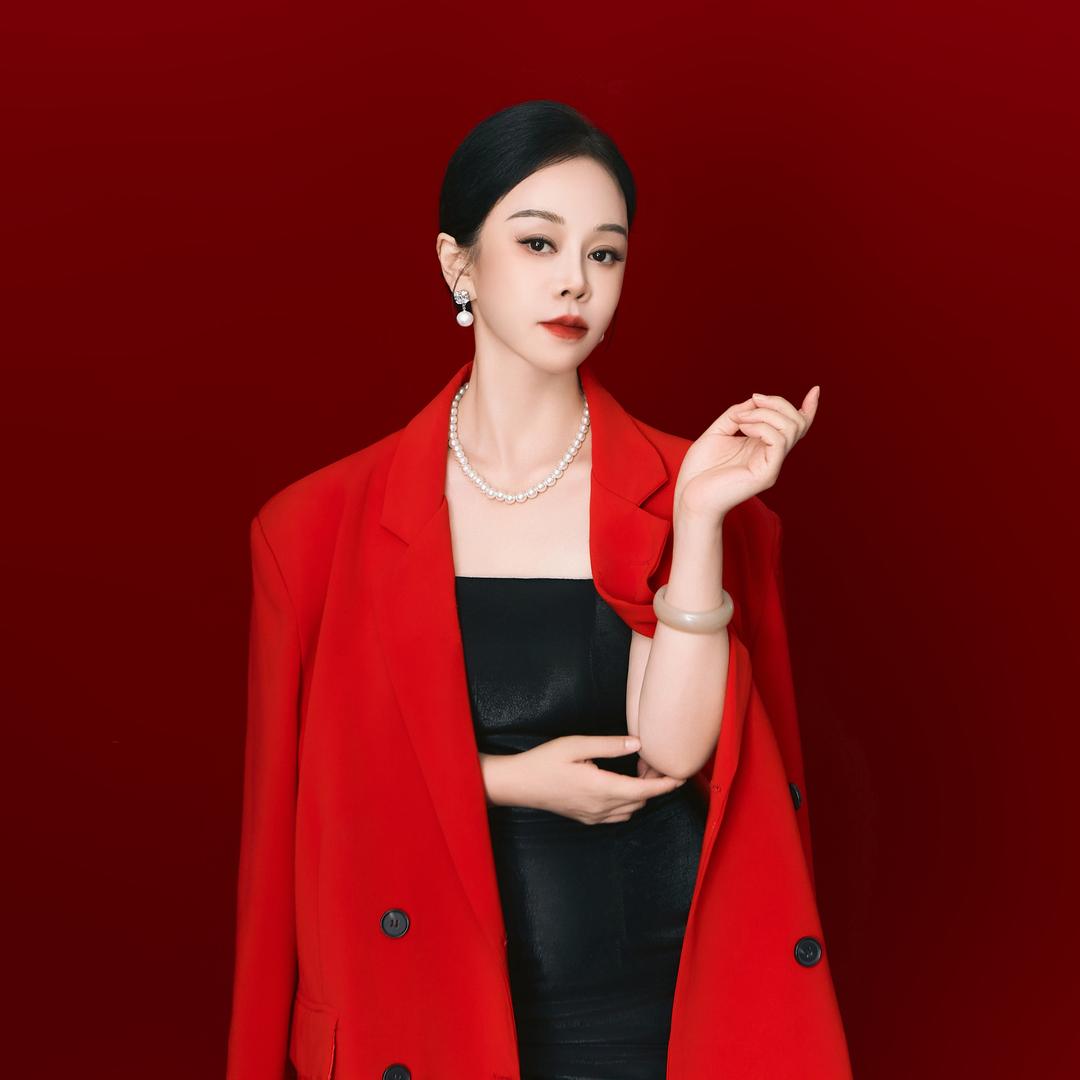 美业人丞露