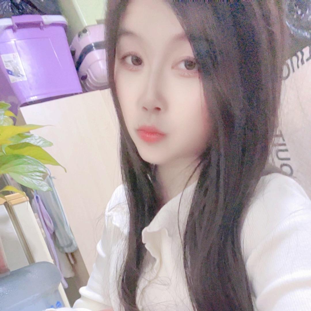 💕°C简单点: ঞ🍒小王没烦恼