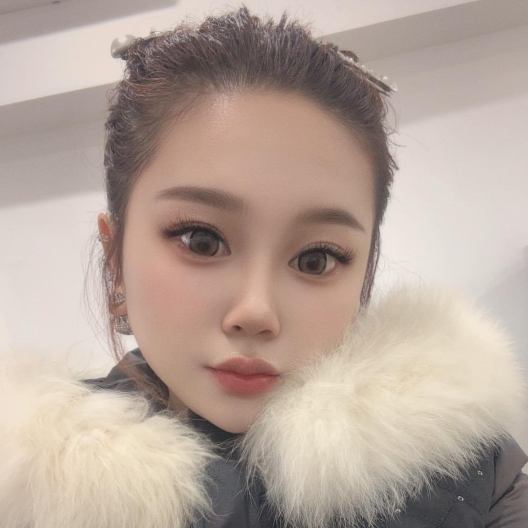 ZMH。