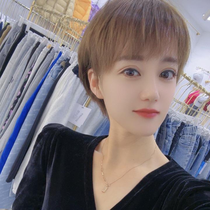 金乡萝卜小白兔童装店