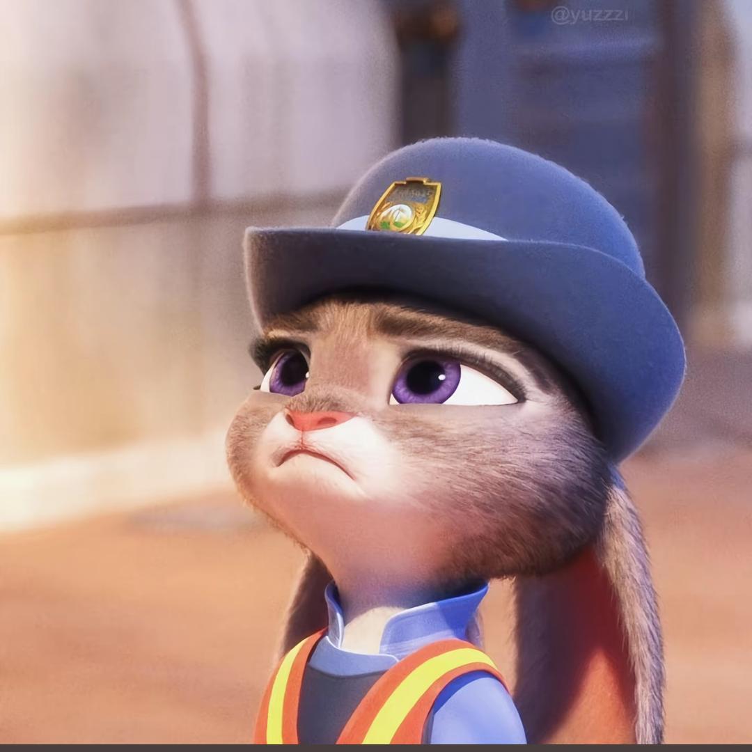 悲伤小猫🐱