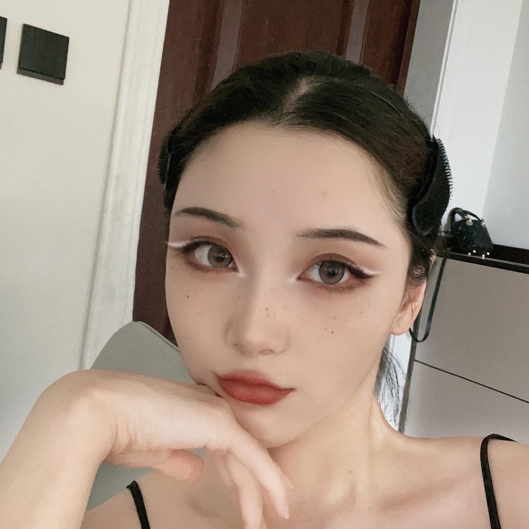 范范才不烦