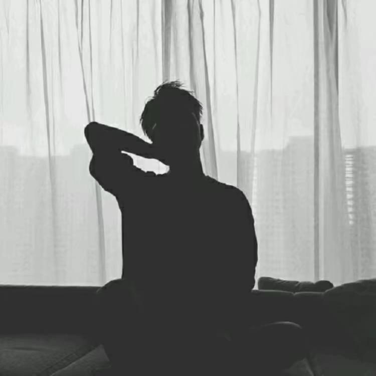 ꪟ