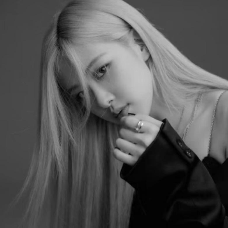 ᠠᠳᠤᠭᠤᠴᠢᠨ