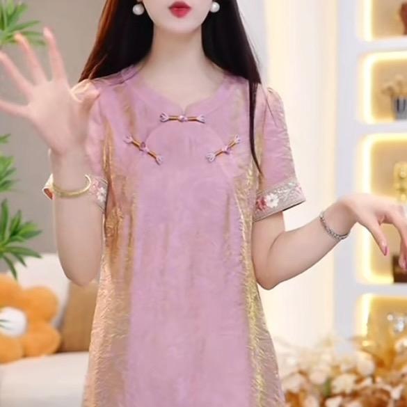 伊宁女装2