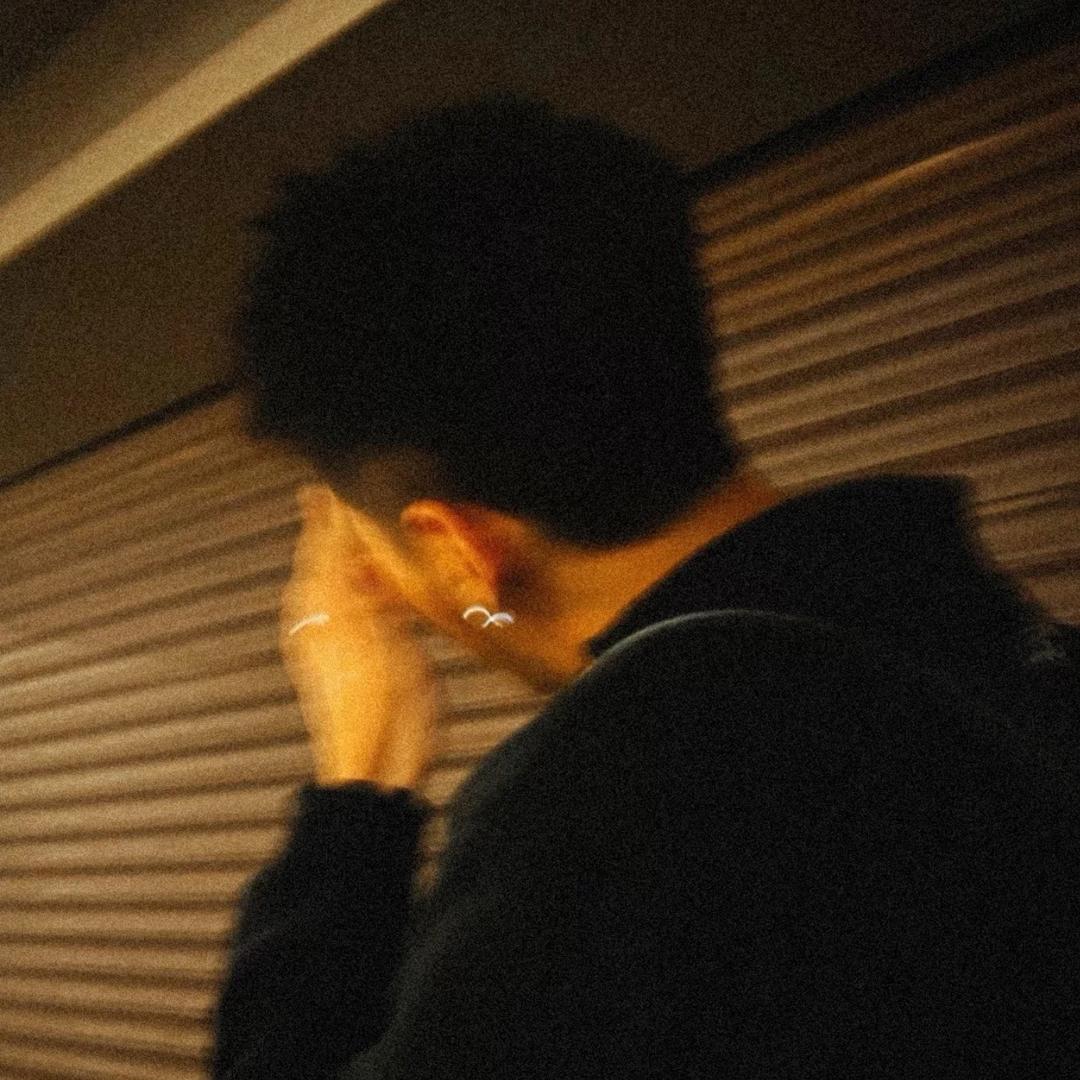 Yh-