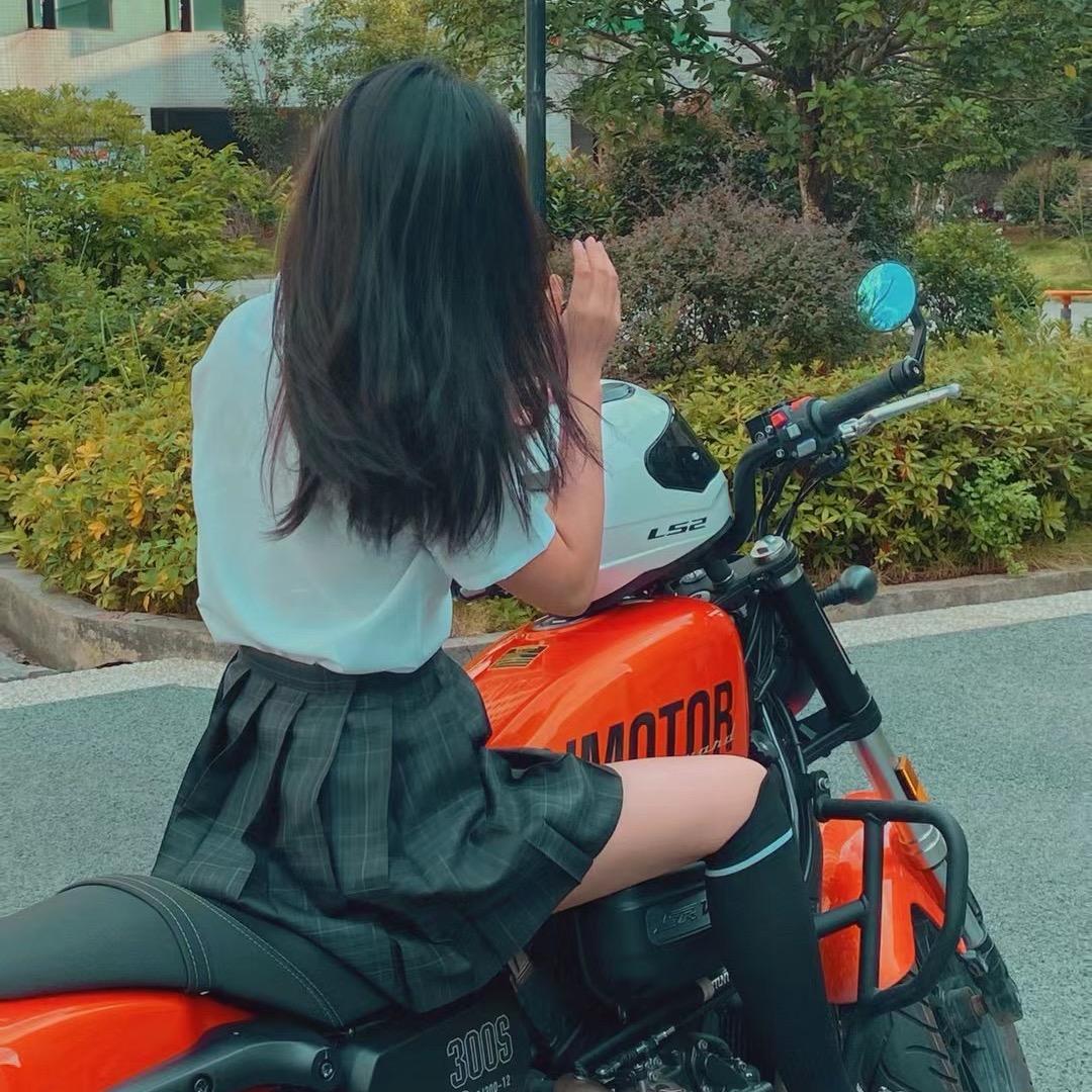 吴小小👸