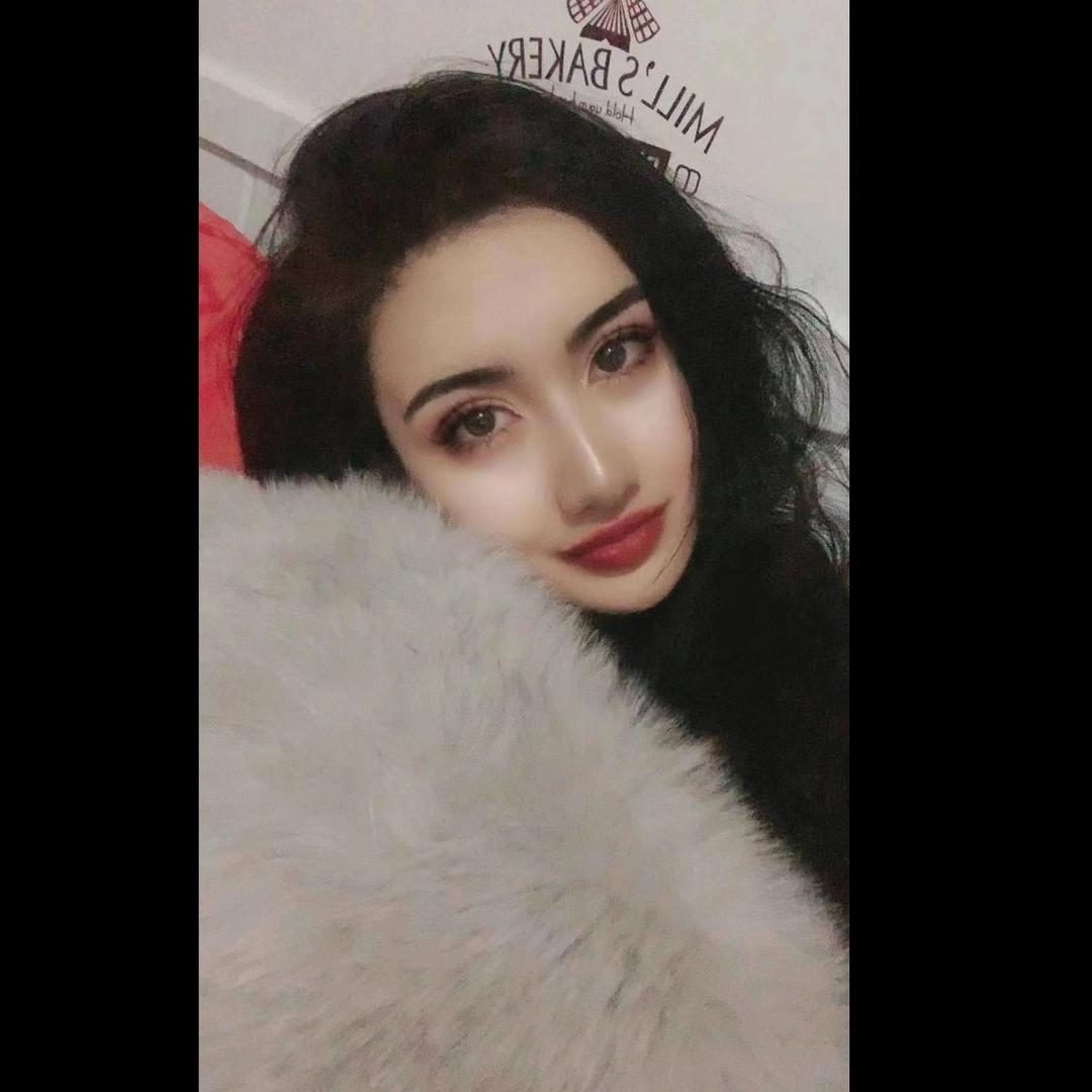 S _😈