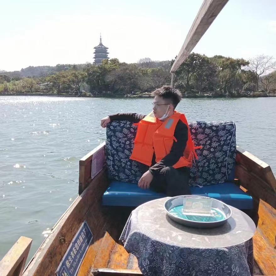 易家乐