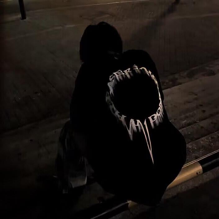 泪意.