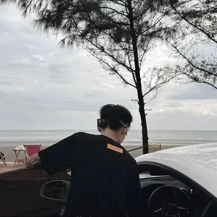 小俊丶
