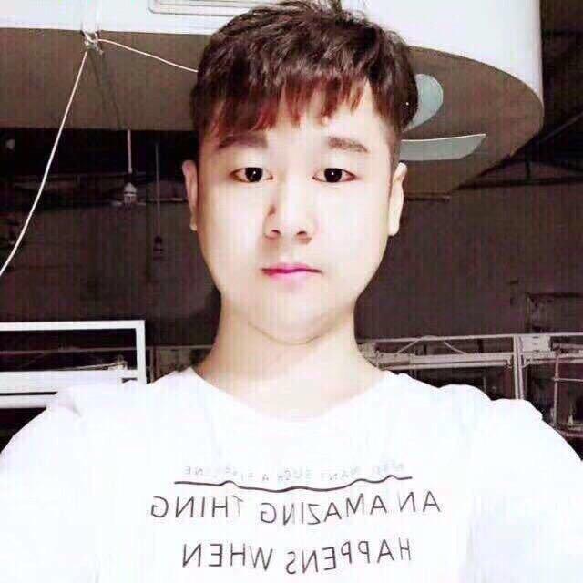 小楼一夜听春雨♡