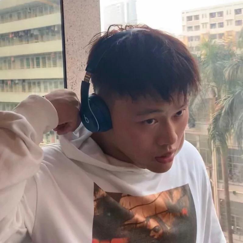 小华华在干嘛