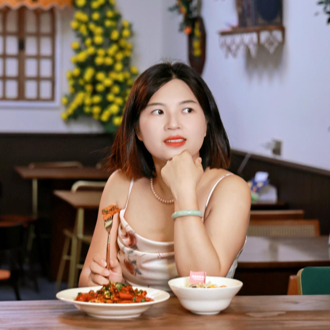 四喜美食老板娘
