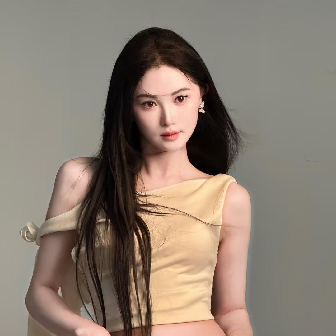 叶梁很爱美