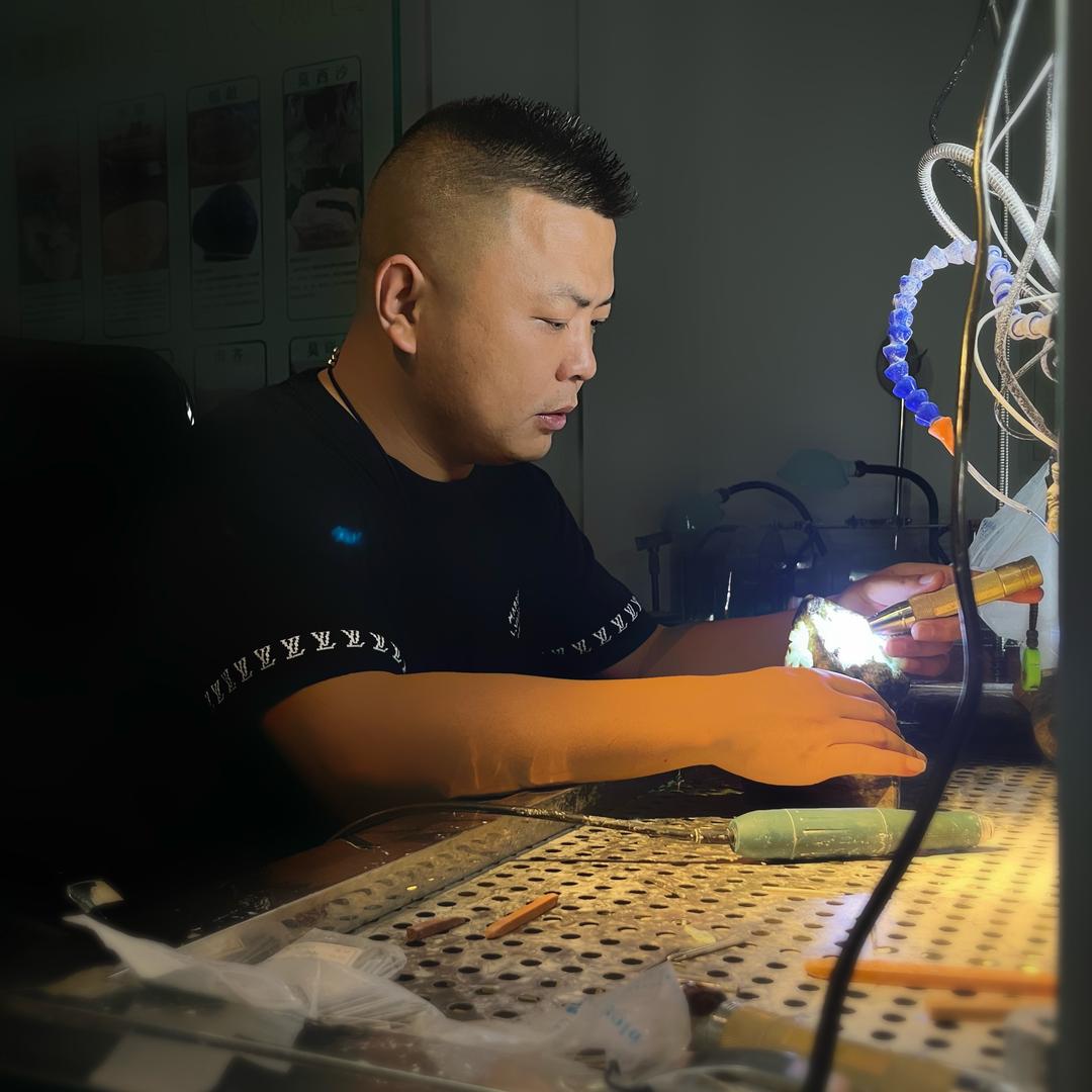 大江玩石