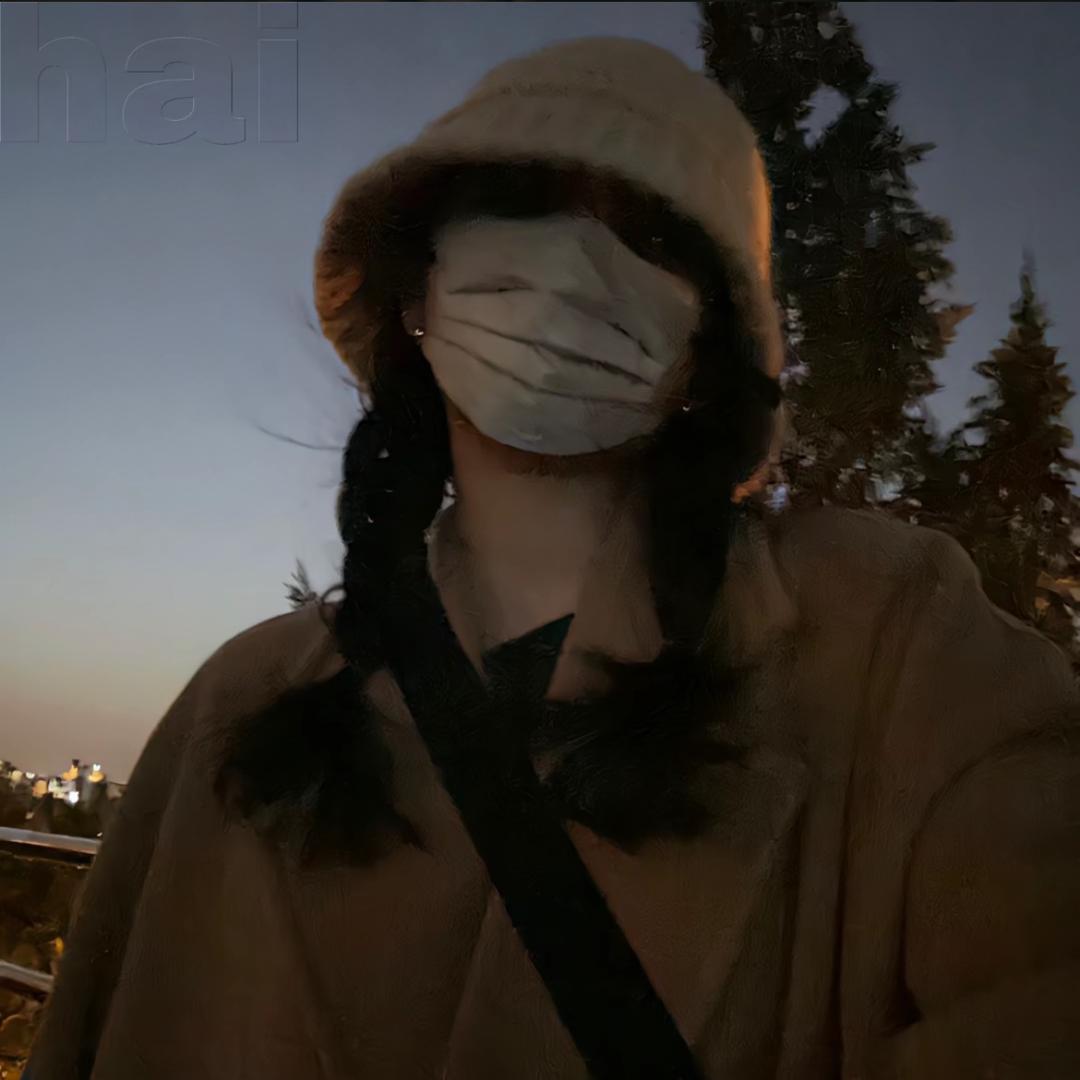 H.😶‍🌫️