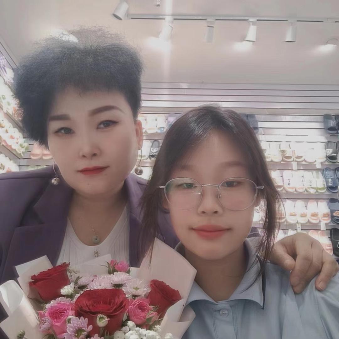 福鑫鞋业，靓家居陕西总代理