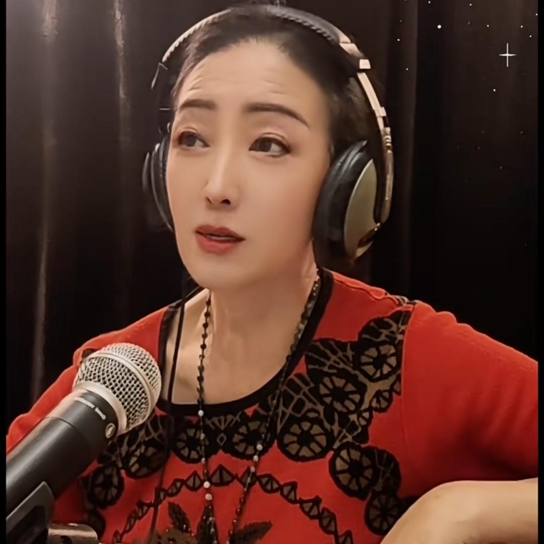 快乐百货(每天19点-21点开播）