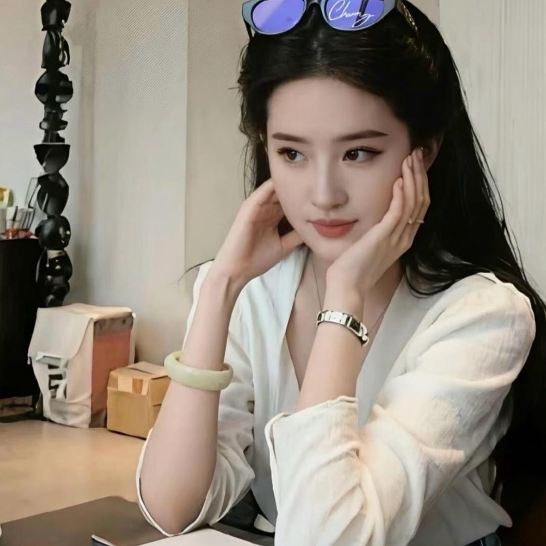 巩亦辰的美少女妈咪