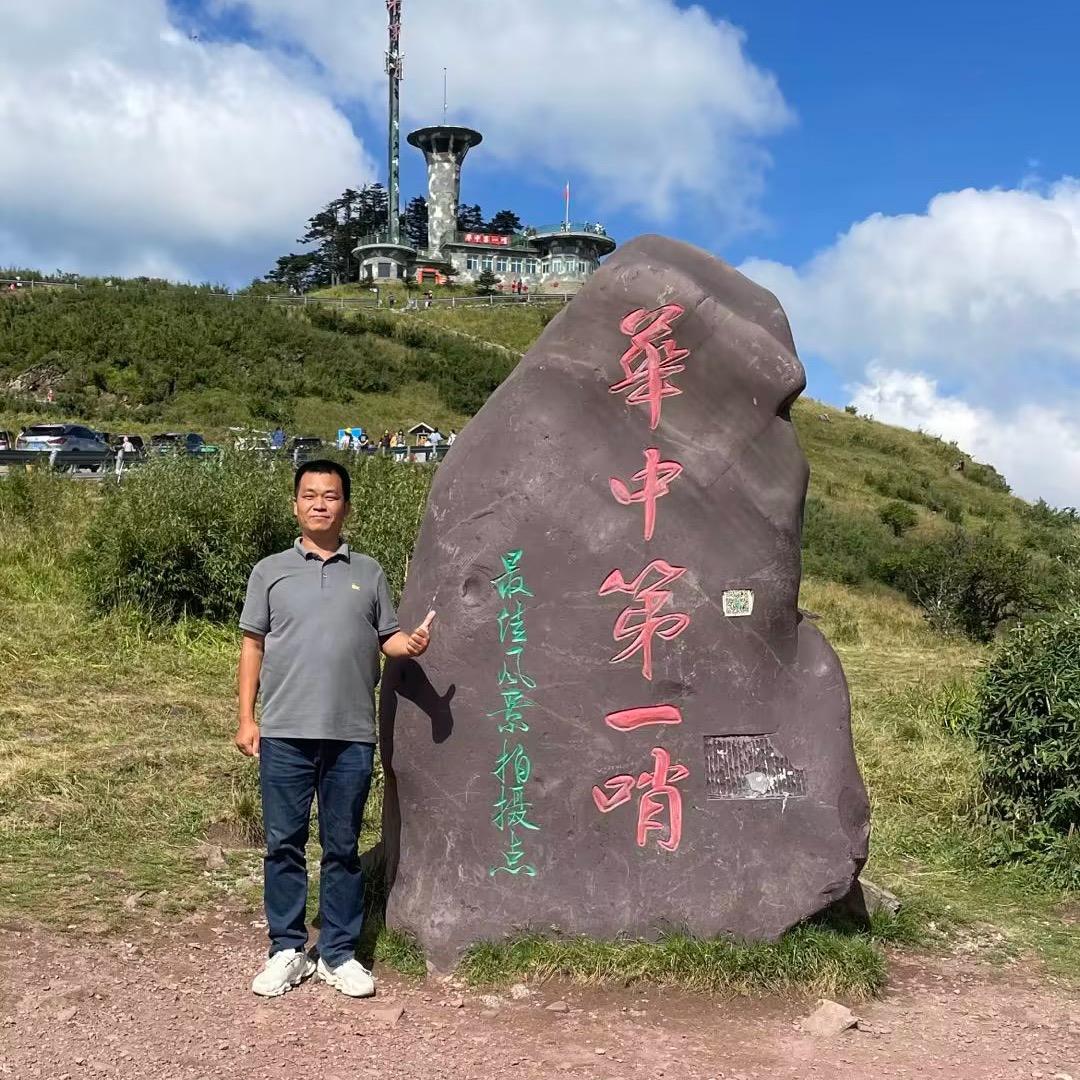 隆中诸葛超